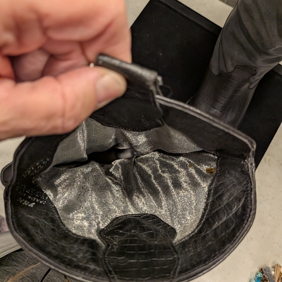 Frye Black and Gray Leather Slouch Boots Sz 7.5 - Picture 14 of 16